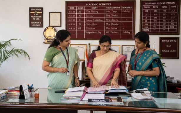 How Principals Can Digitize School Operations?