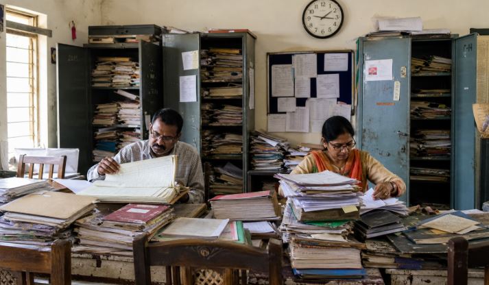 10 Problems with Manual School Management